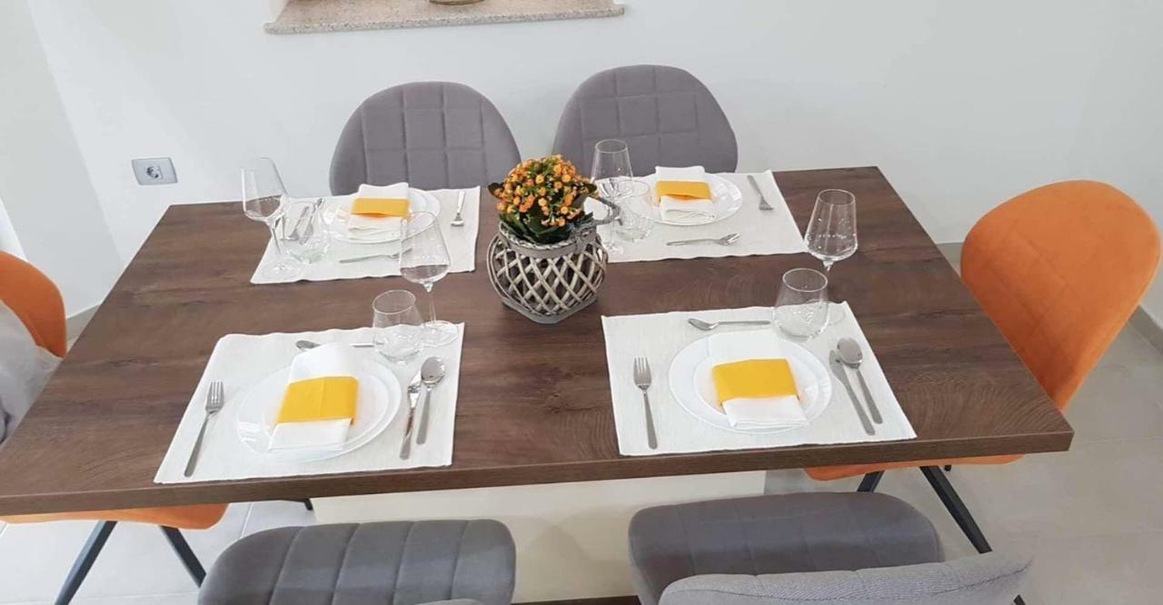 Apartmani Izvor - توهيلجسكي توبليس المظهر الخارجي الصورة